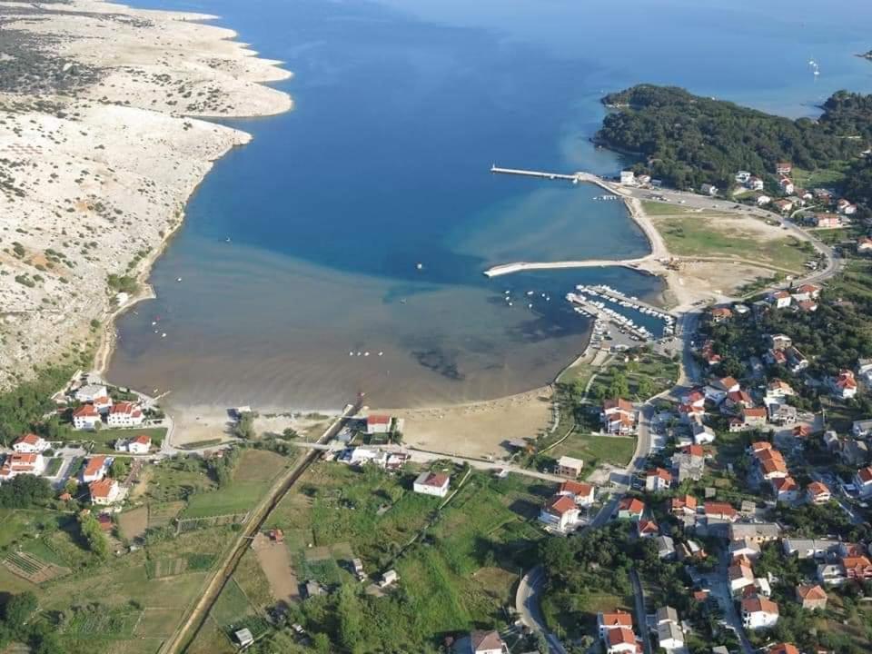 Apartments Boric Лопар Екстериор снимка