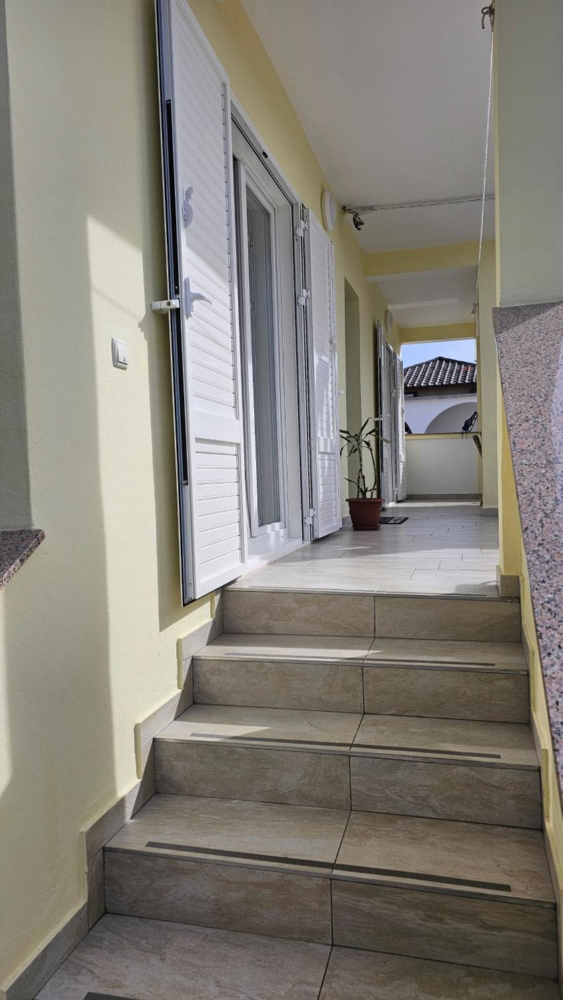 Apartments Boric Лопар Стая снимка